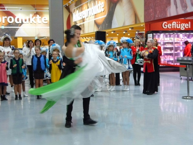 P1100356.JPG